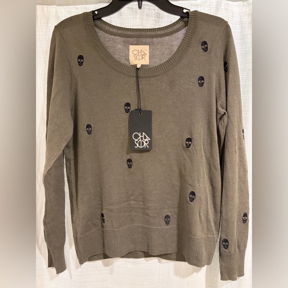 NWT Chaser Olive Skull Sweater